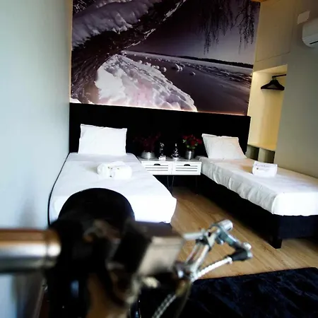 Albergue Currais O Pequeno Paraíso Entre O Mar E A Serra *