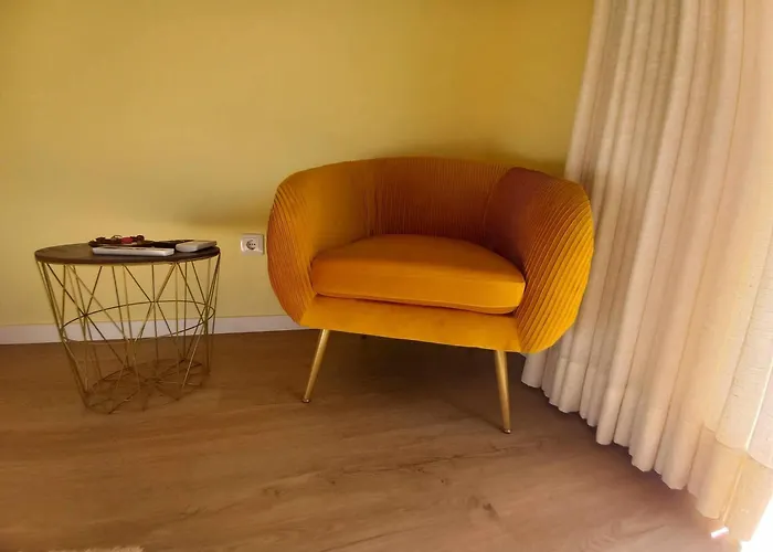 Hostel Currais O Pequeno Paraiso Entre O Mar E A Serra Aveiro